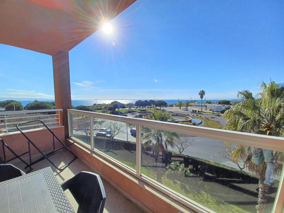 Litoralmar Beachfront Apartment Portimão Eksteriør billede