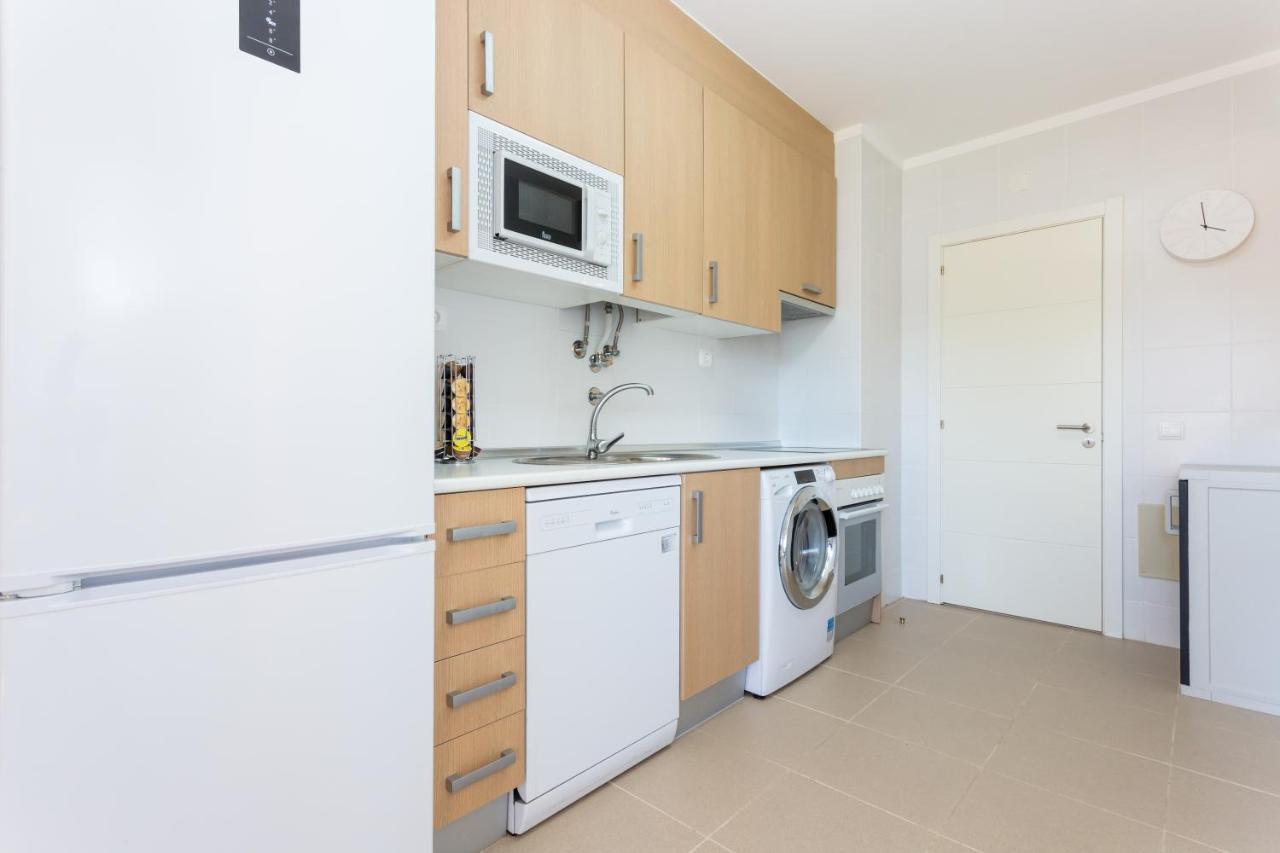 Litoralmar Beachfront Apartment Portimão Eksteriør billede