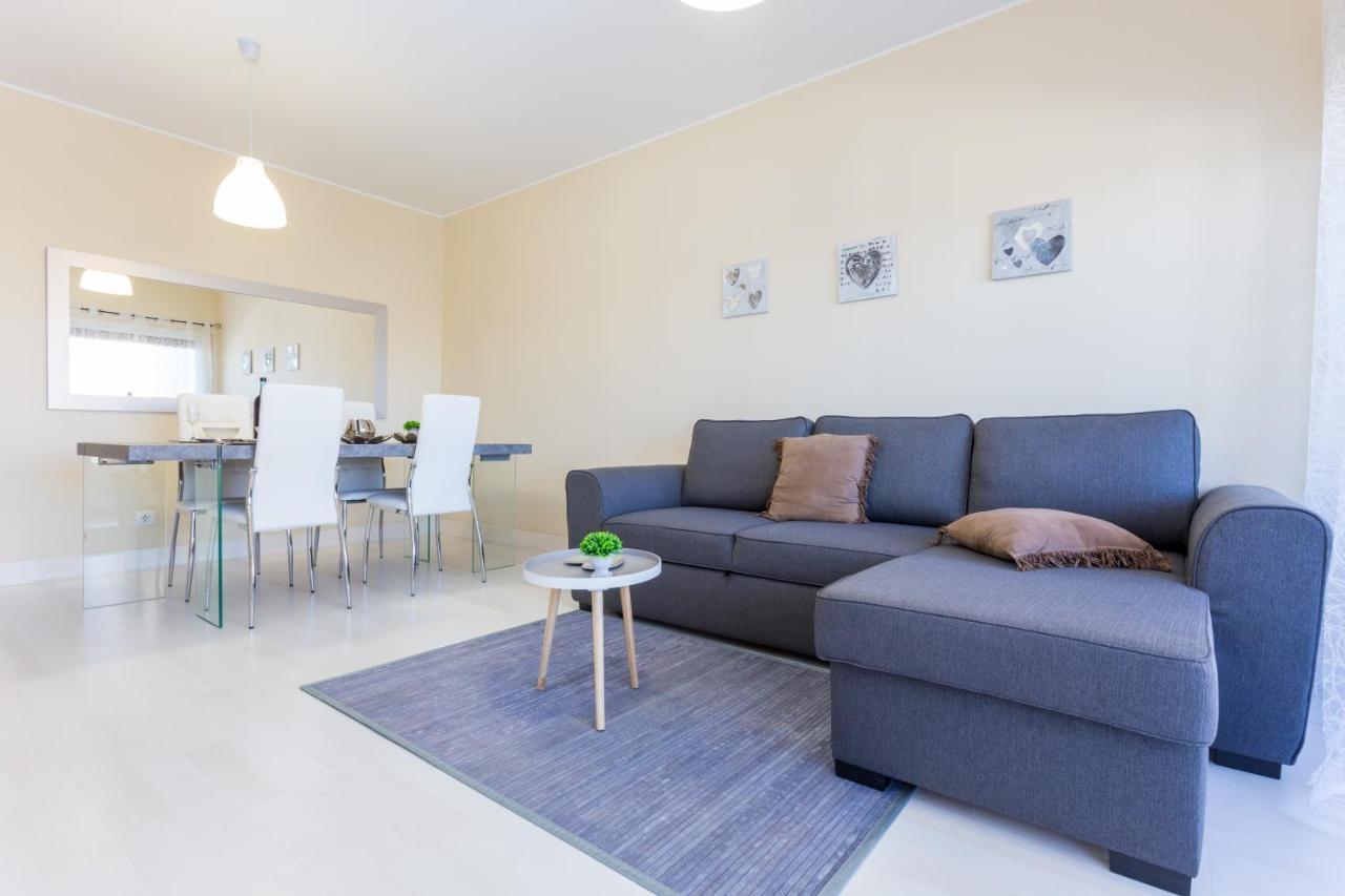 Litoralmar Beachfront Apartment Portimão Eksteriør billede